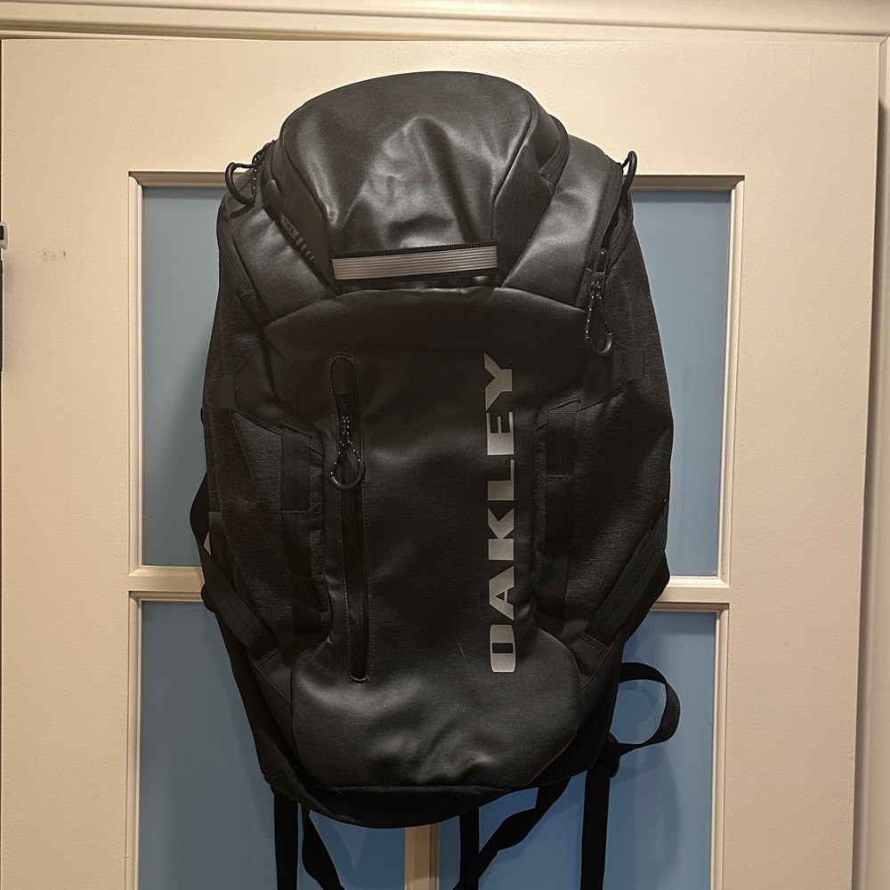 Oakley Voyage Black Backpack